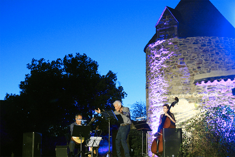 Trio Faugères nuit loin G